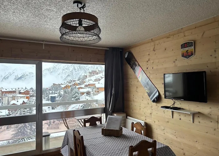 30 M2, Le Diamant Au Centre De La Station, A Cote Des Commerces, Restaurants Et Remontees Mecaniques -menage Compris