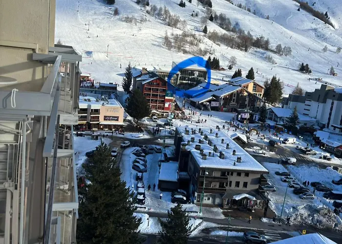 30 M2, Le Diamant Au Centre De La Station, A Cote Des Commerces, Restaurants Et Remontees Mecaniques -menage Compris *